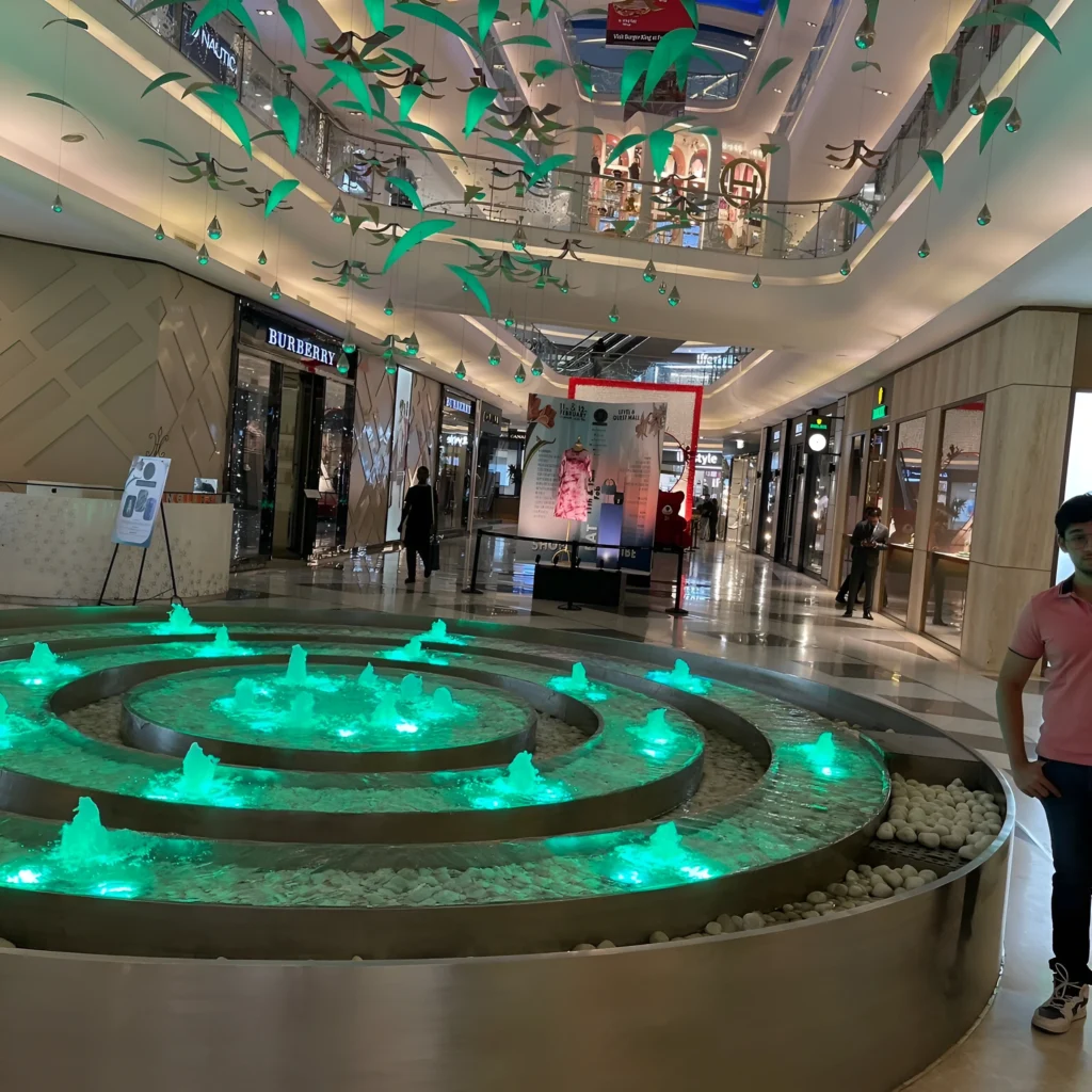 Quest Mall (Ballygunge) - Image 2