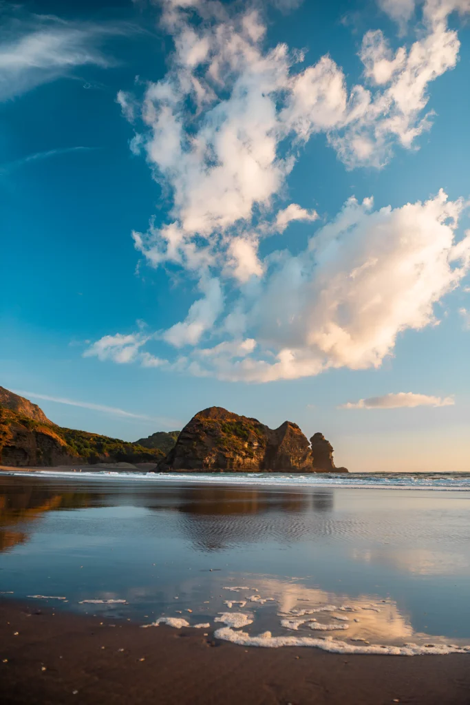 Piha Beach Auckland - Image 2