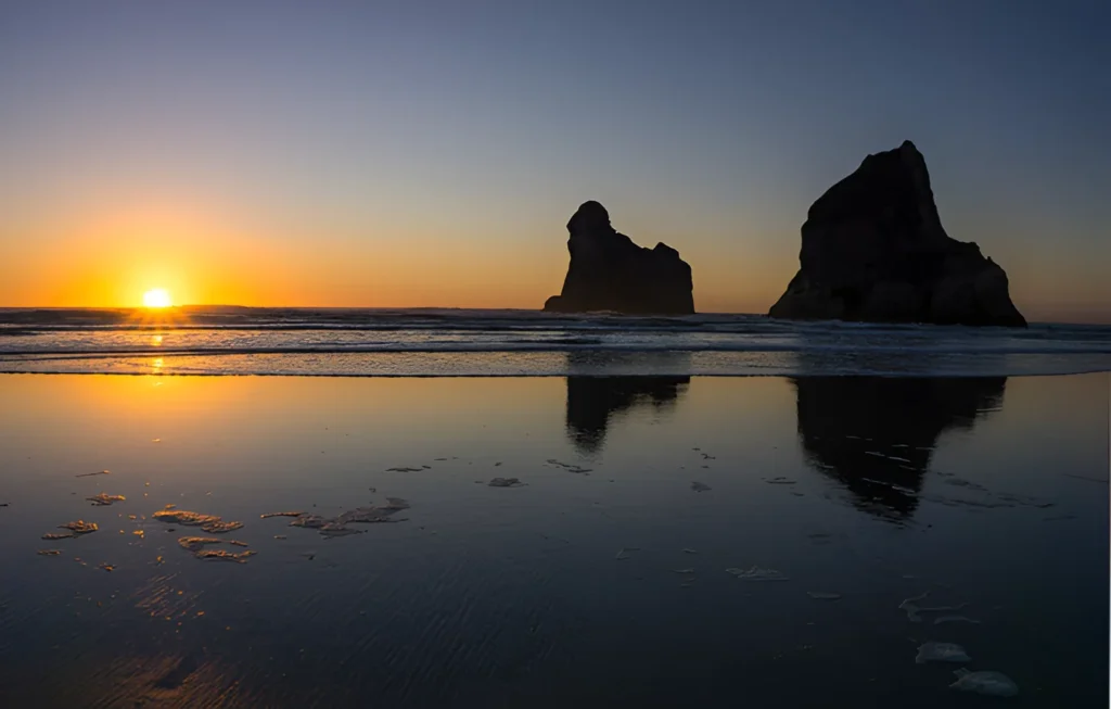 Wharariki Beach, Golden Bay - Image 2